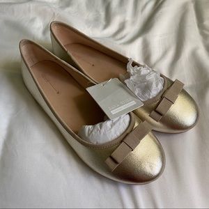 ZARA Girls Gold Bow Slip Ons